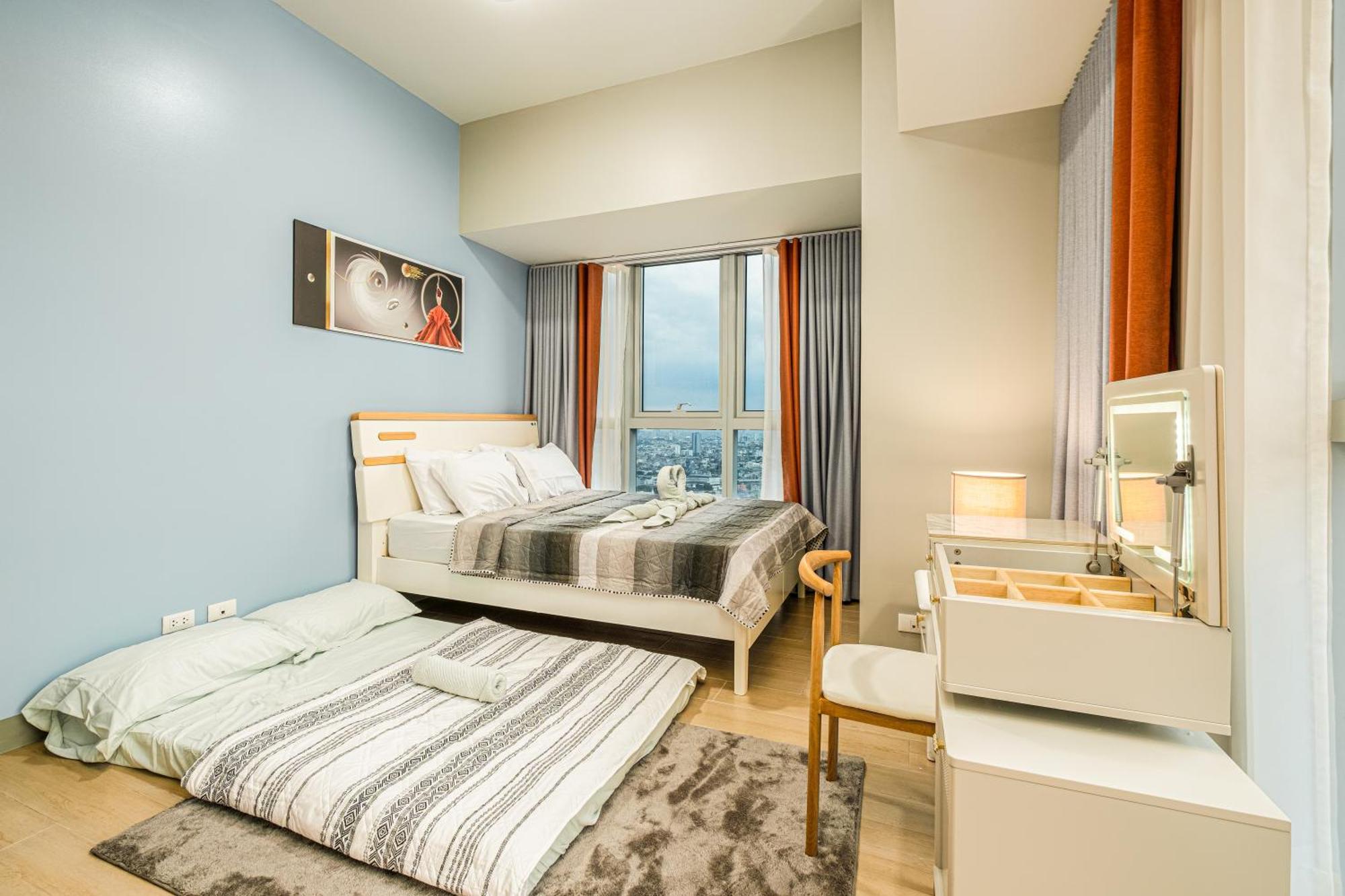 Bgc 2Br Uptown Parksuites With Balcony And Bathtub Manila Exterior photo