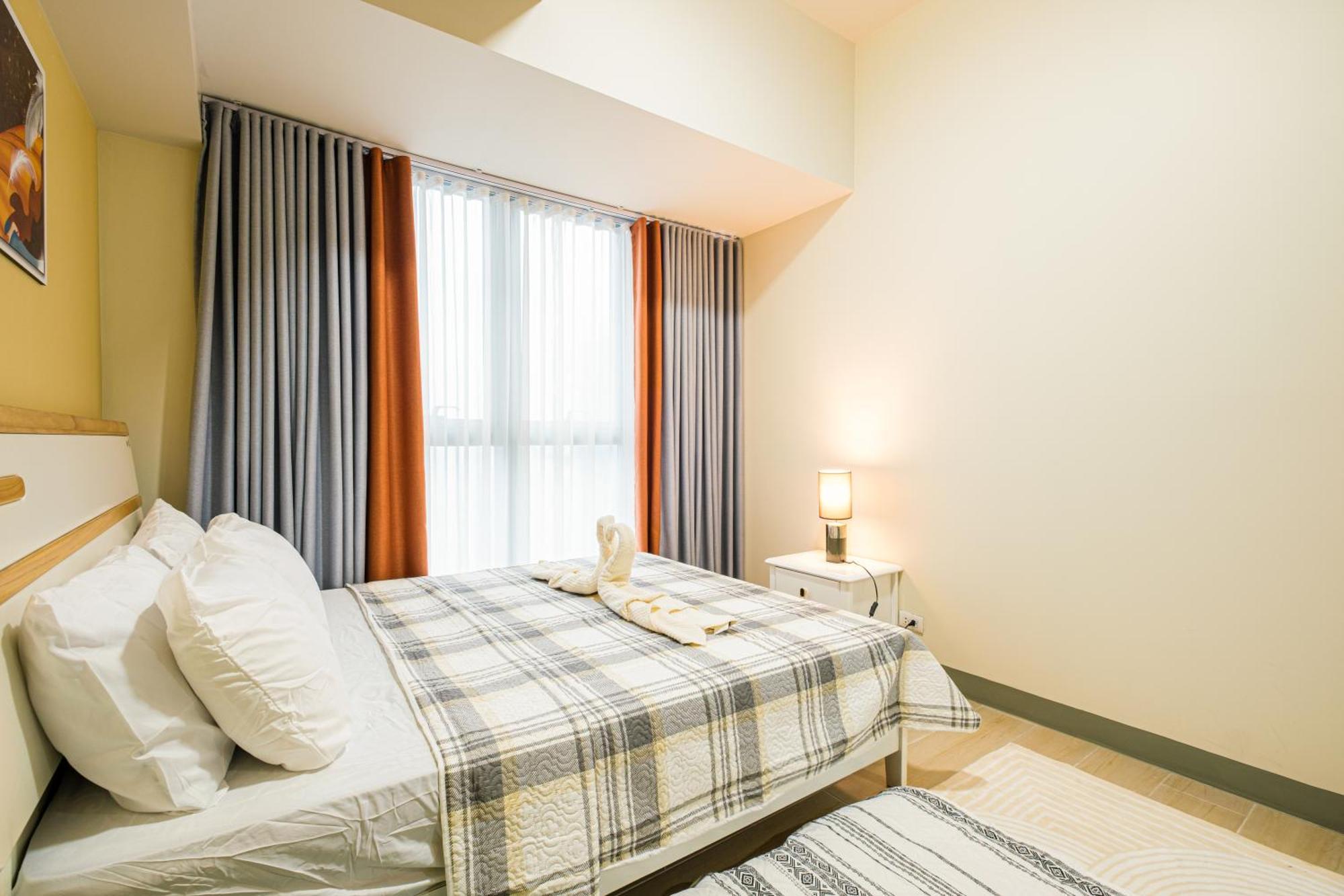 Bgc 2Br Uptown Parksuites With Balcony And Bathtub Manila Exterior photo